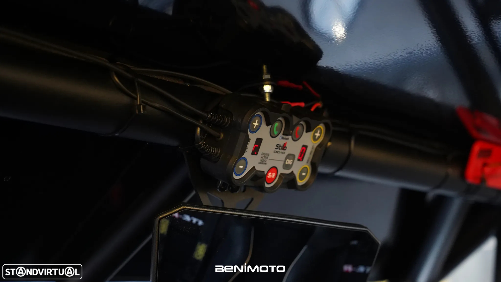 Can-Am Maverick R TURBO RR BC FMP - 17