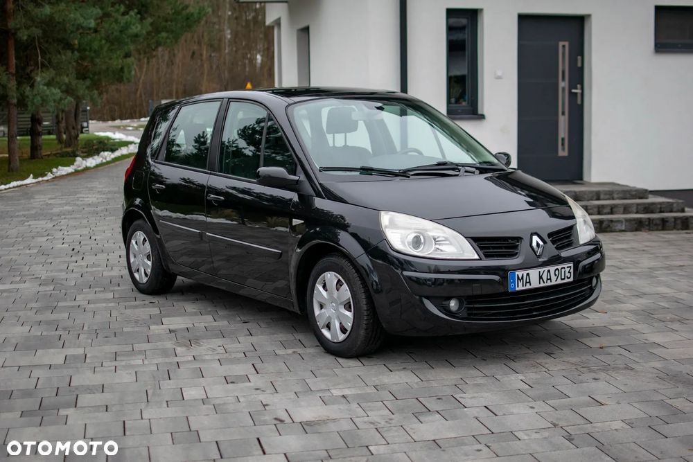 Renault Scenic - 22