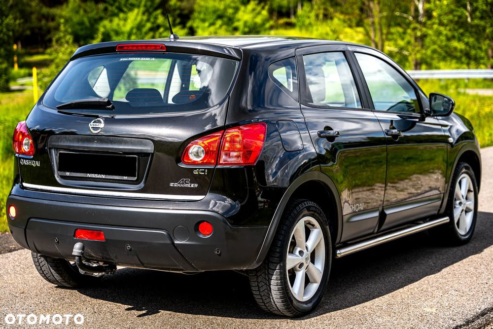 Nissan Qashqai 2.0 dCi 4 x 4 DPF tekna - 18