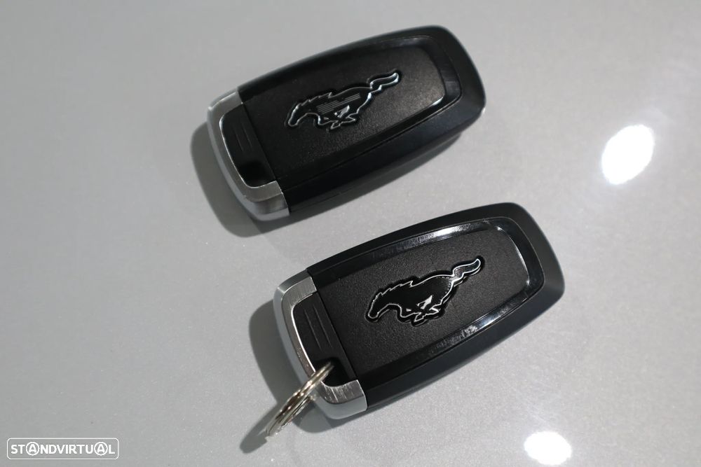 Ford Mustang Mach-E Premium AWD - 44