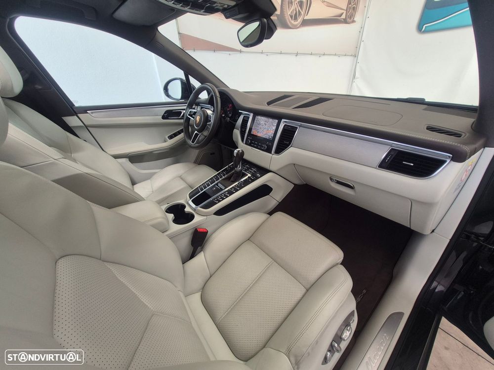 Porsche Macan 2.0T - 24