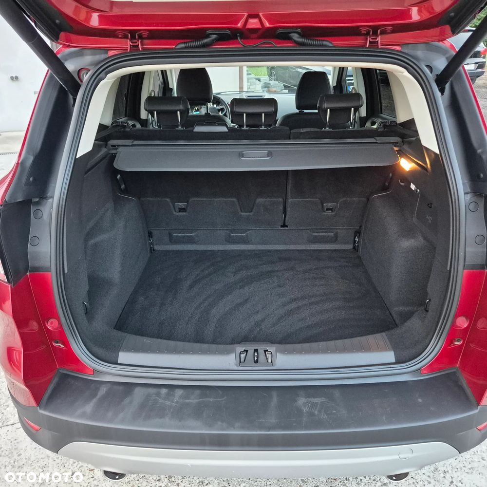 Ford Kuga - 10
