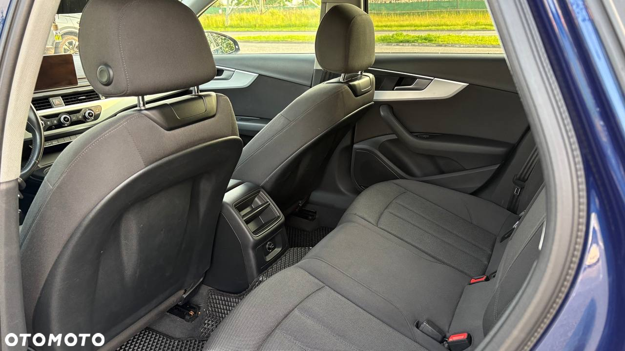 Audi A4 - 10