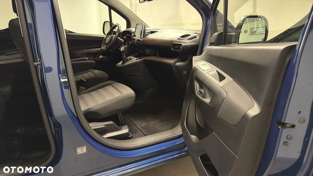 Opel Combo 1.5 D Start/Stop Elegance - 19