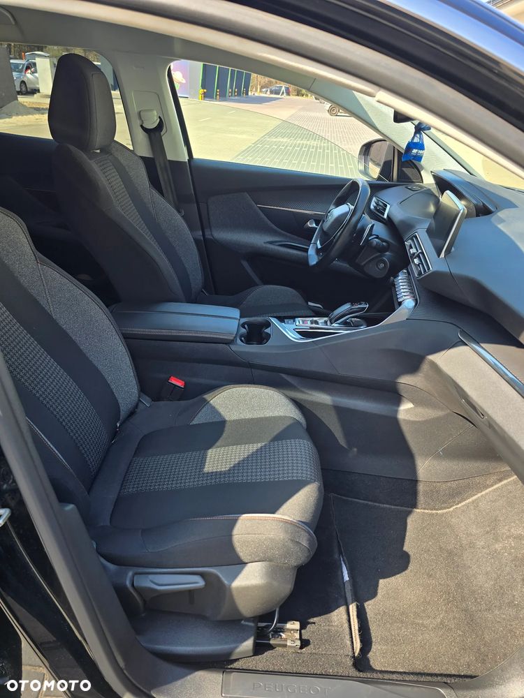 Peugeot 3008 1.5 BlueHDi Allure S&S EAT8 - 14