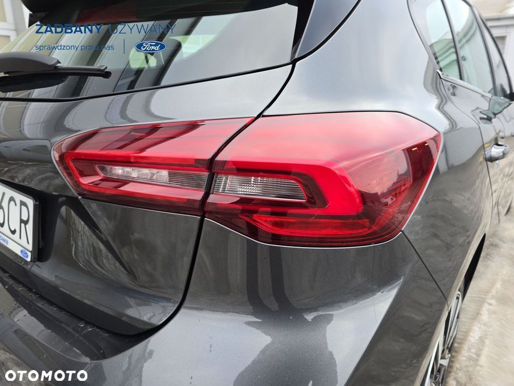 Ford Focus - 12