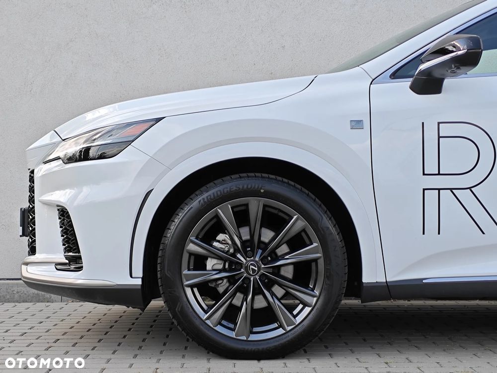 Lexus RX 450h+ F Sport Design - 28