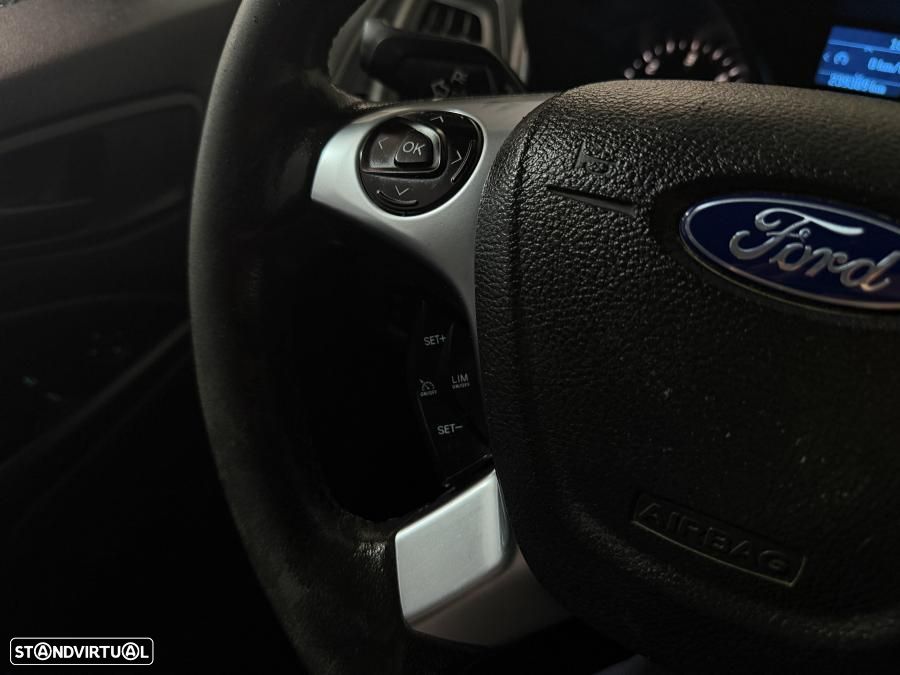 Ford Transit Connect 1.5 TDCi Longa - 17