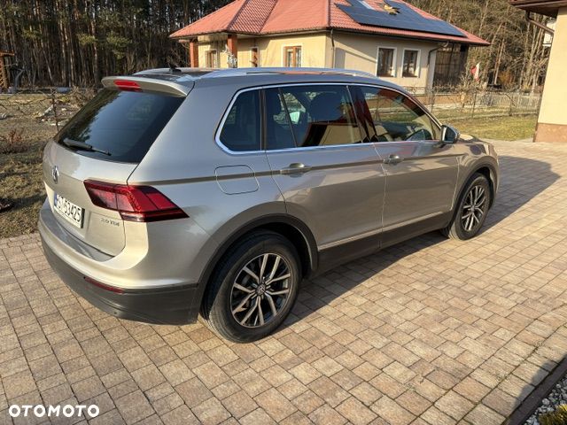 Volkswagen Tiguan 2.0 TDI BMT SCR 4Mot Comfortline - 8