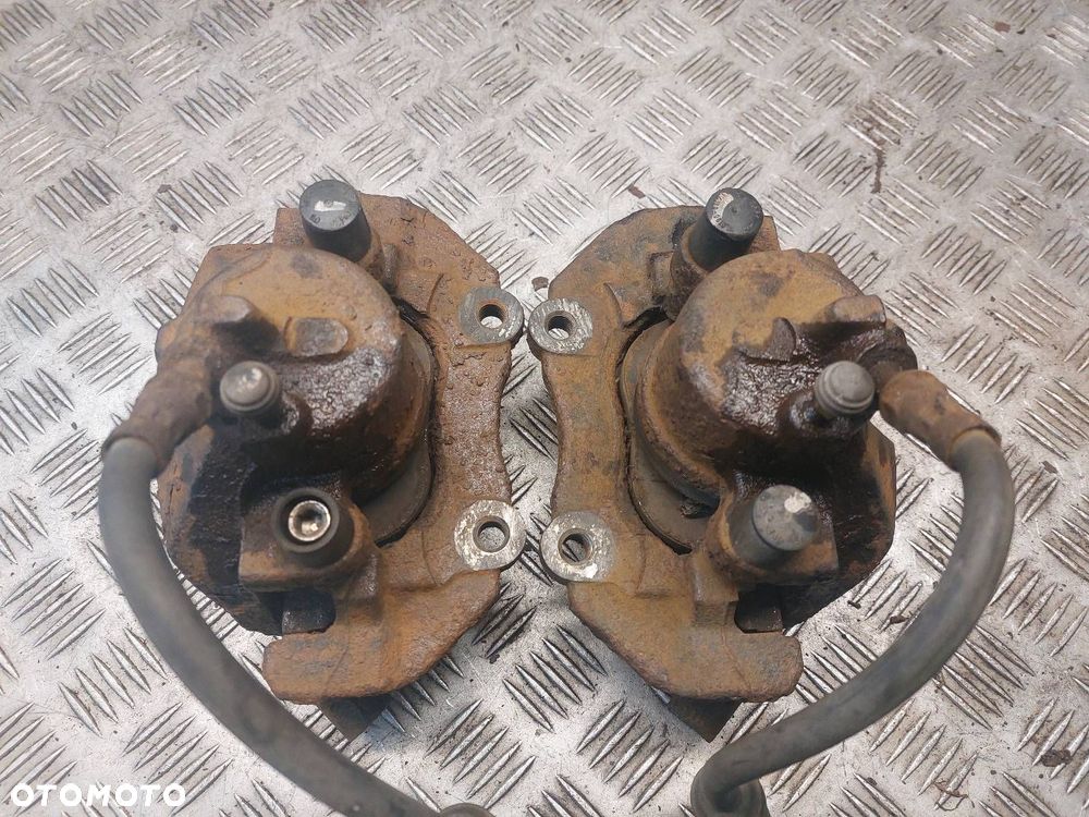 TARCZE HAMULCOWE PRZÓD + ZACISKI VOLVO V50 I 2.0 D - 8