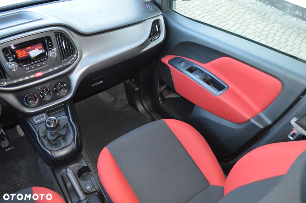 Fiat Doblo 1.4 T-Jet 16V Lounge - 13