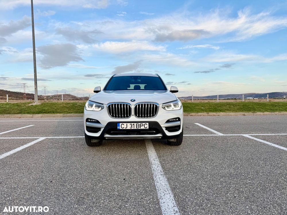BMW X3 xDrive30i Aut. Advantage - 3
