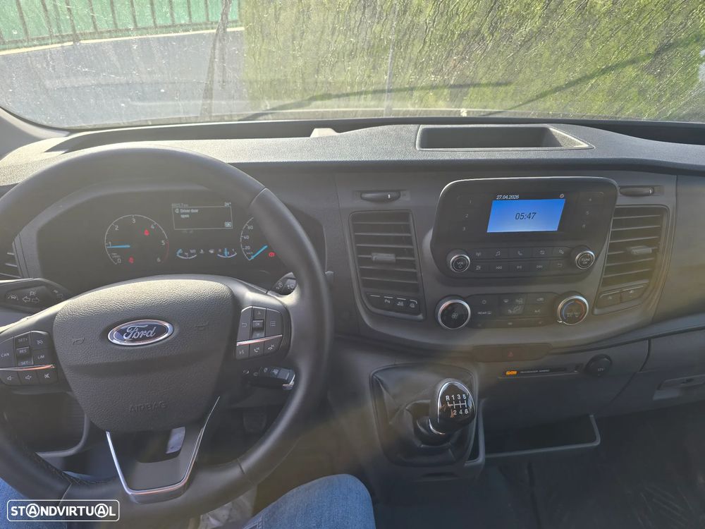 Ford Transit Minibus - 3