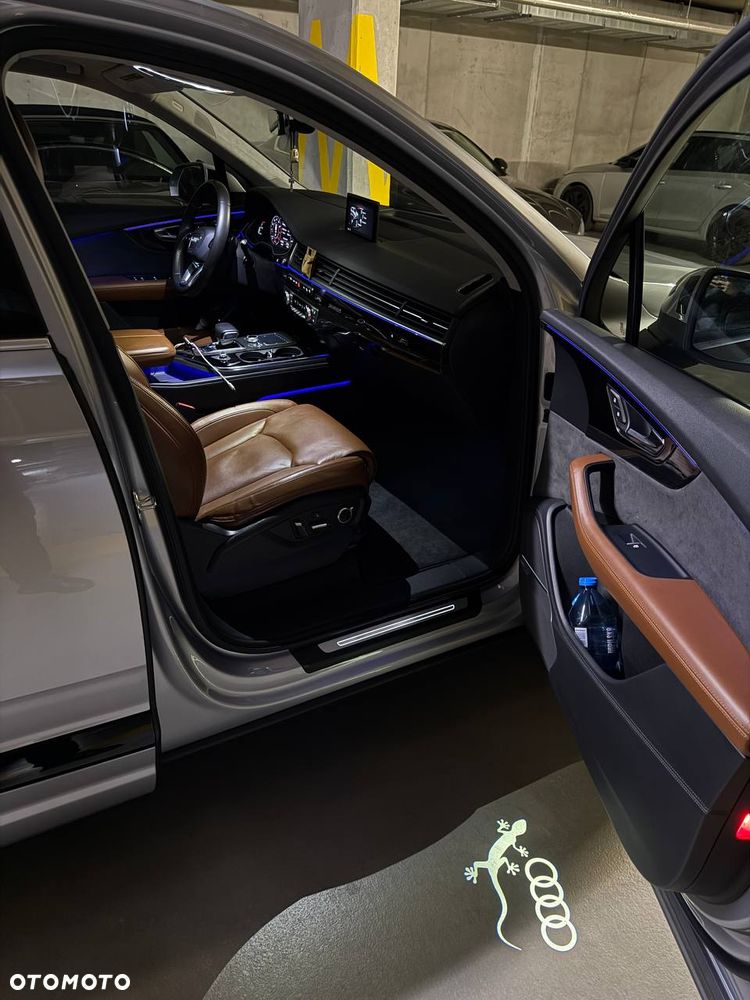 Audi Q7 - 14