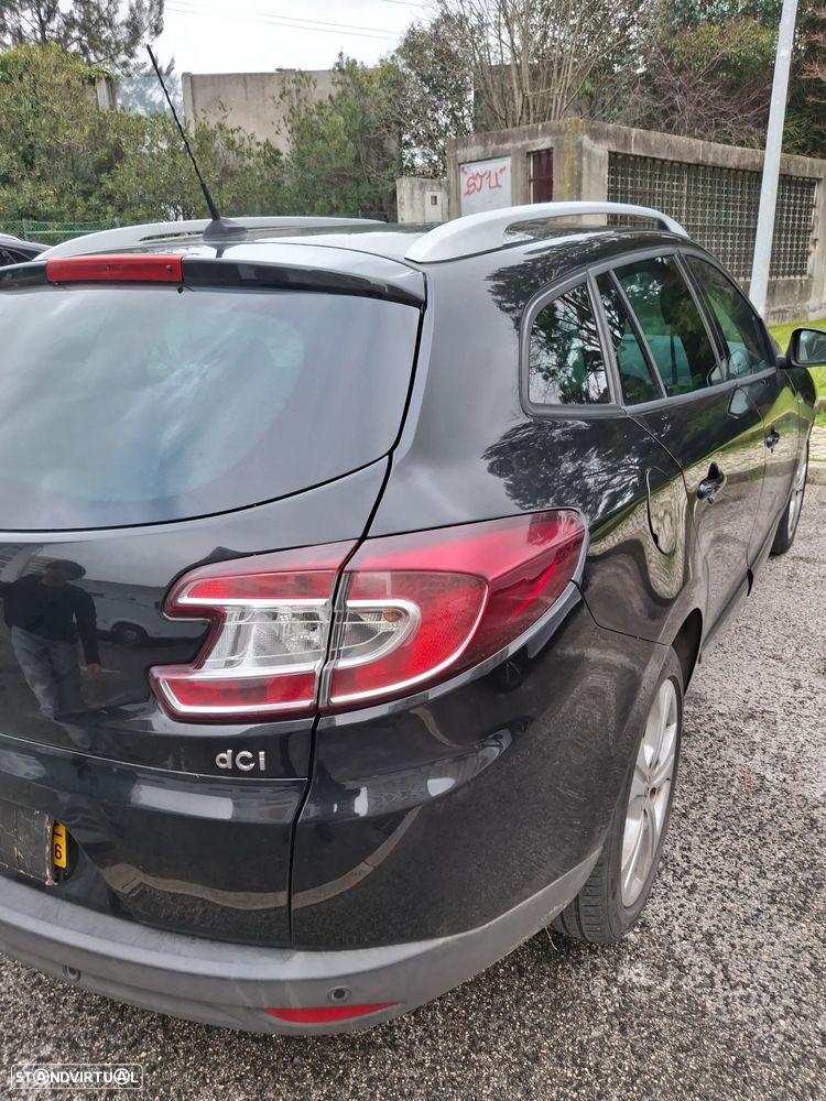 Renault Mégane Sport Tourer 1.5 dCi Bose Edition SS - 4