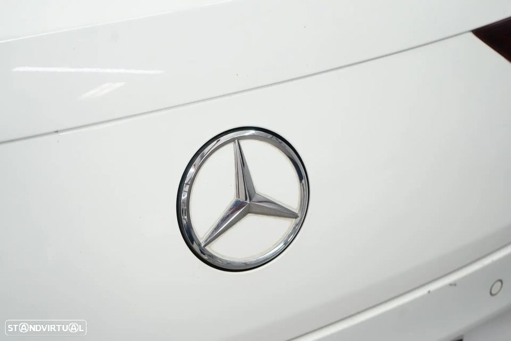 Mercedes-Benz CLA 180 7G-DCT AMG Line - 13