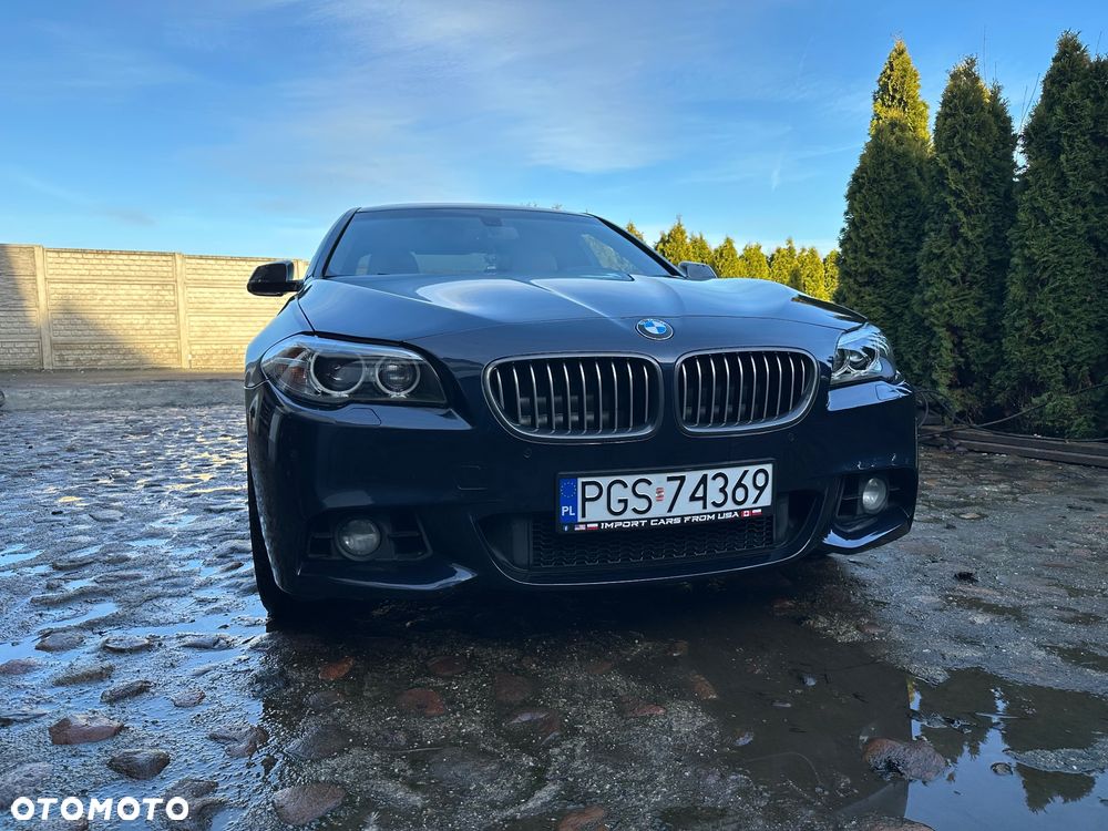 BMW Seria 5 528i xDrive Sport-Aut Luxury Line - 3