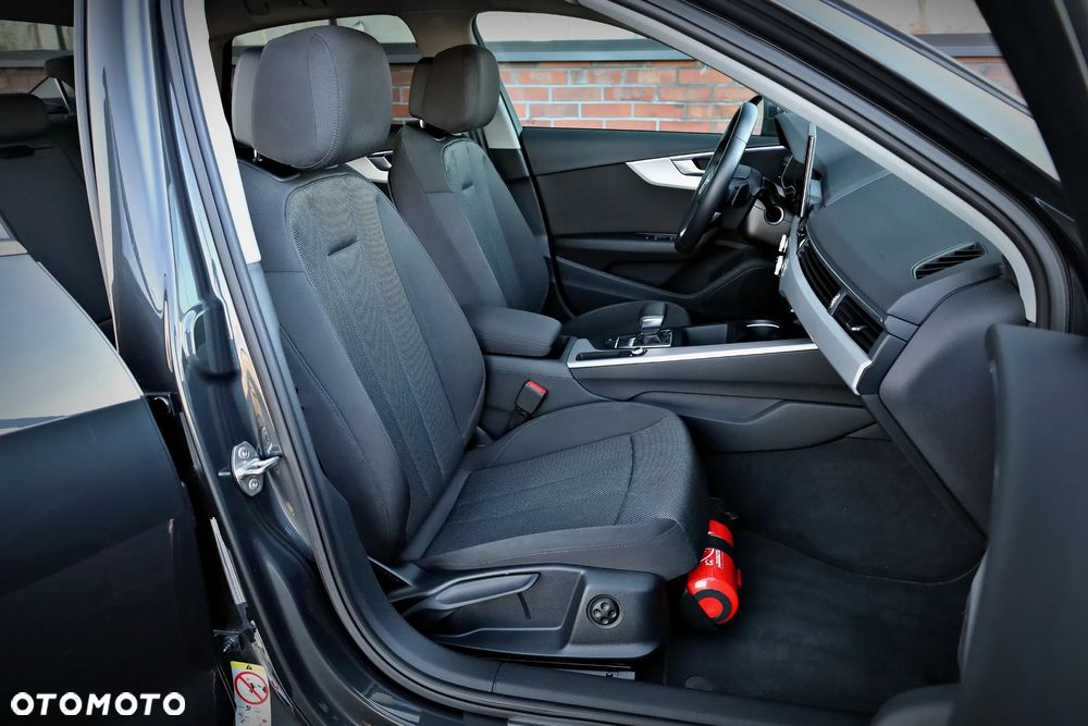 Audi A4 Limousine - 25