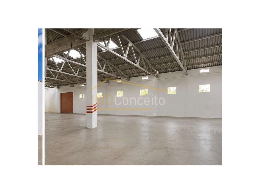 Armazém| Porto de Cavaleiros| Pedreira |Tomar - Grande imagem: 5/26