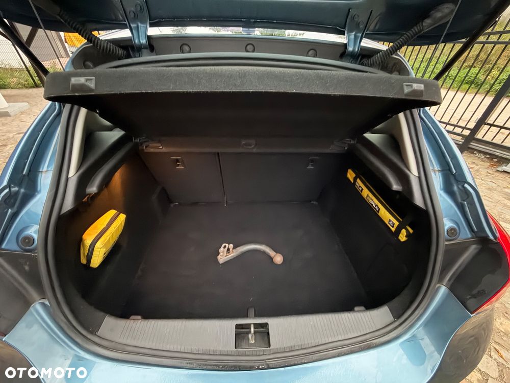 Opel Astra 1.4 T Cosmo S&S EU6 - 29