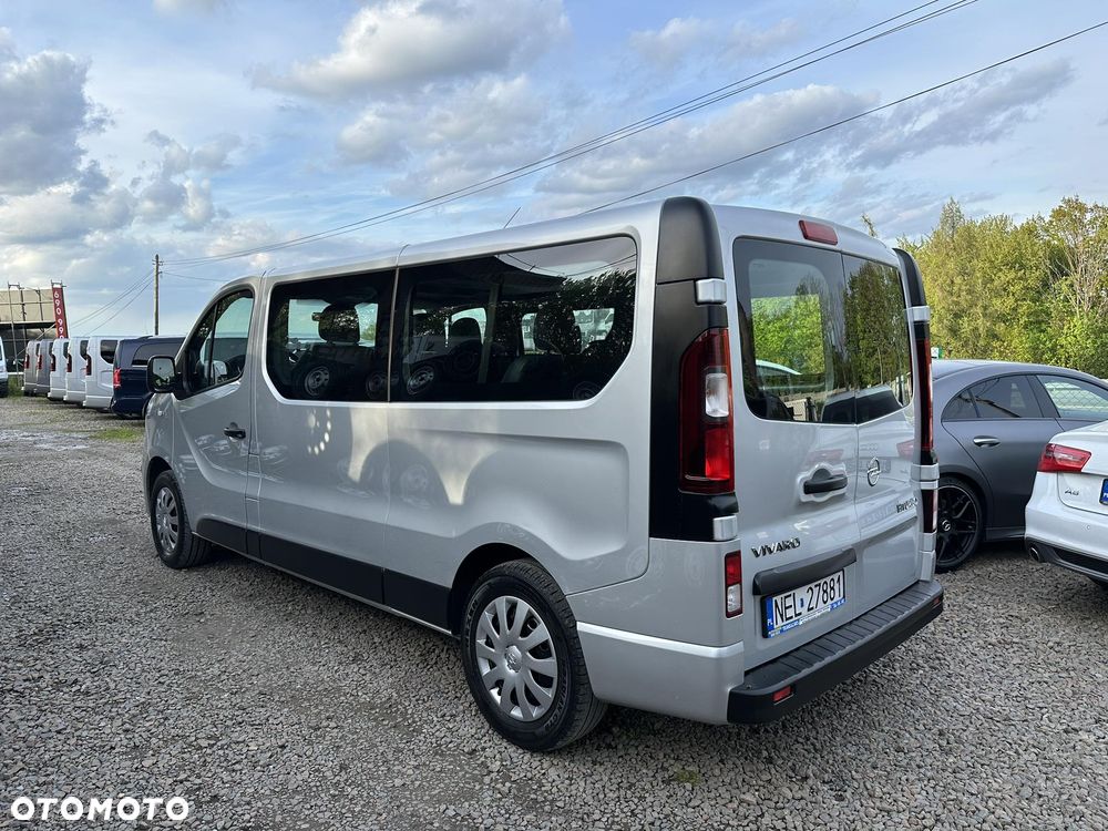 Opel Vivaro - 34