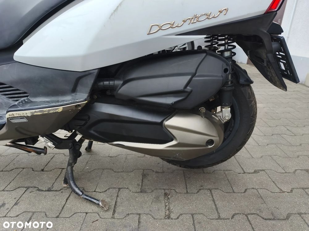 Kymco Downtown - 15