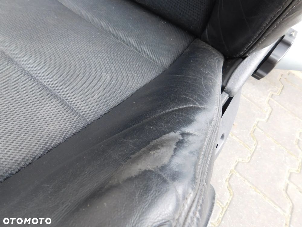 fotel lewy AUDI A3 8L 99-02 3d skóra kubełek - 10