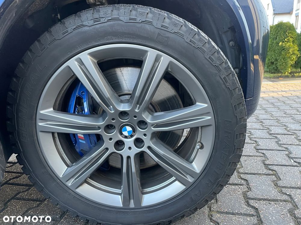 BMW X5 xDrive25d - 26