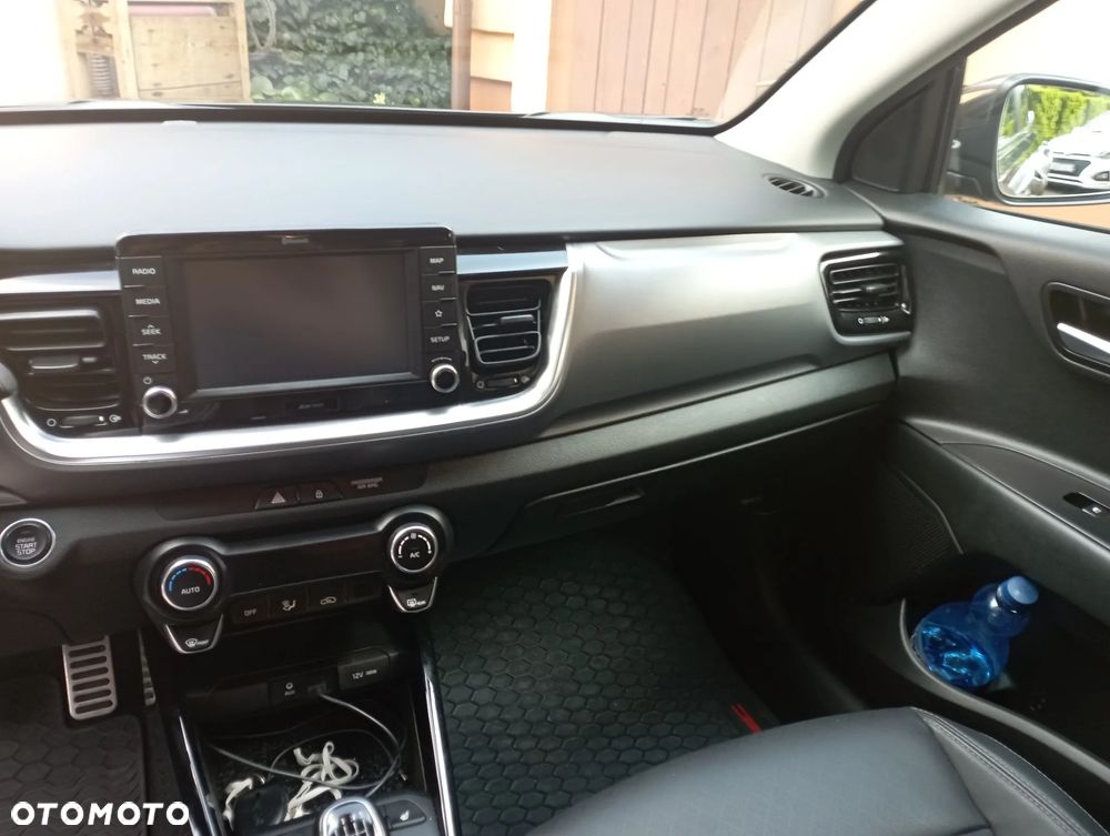 Kia Stonic 1.0 T-GDI 120 Platinum Edition - 8
