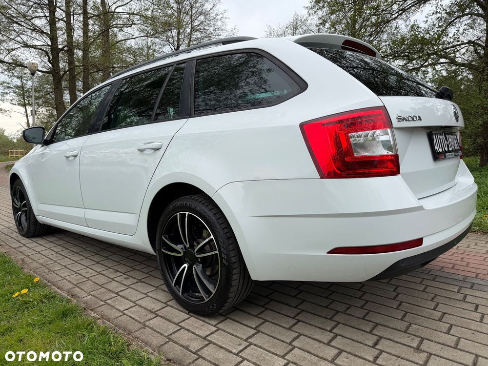 Skoda Octavia 1.6 TDI Soleil - 3