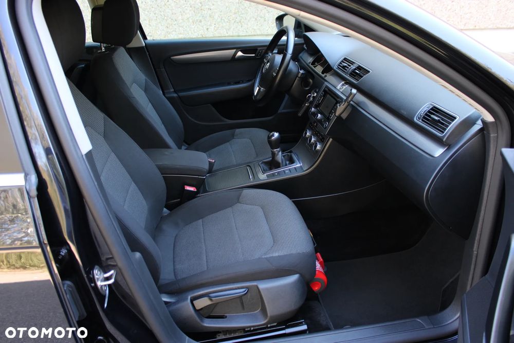 Volkswagen Passat 1.6 TDI BlueMotion - 7