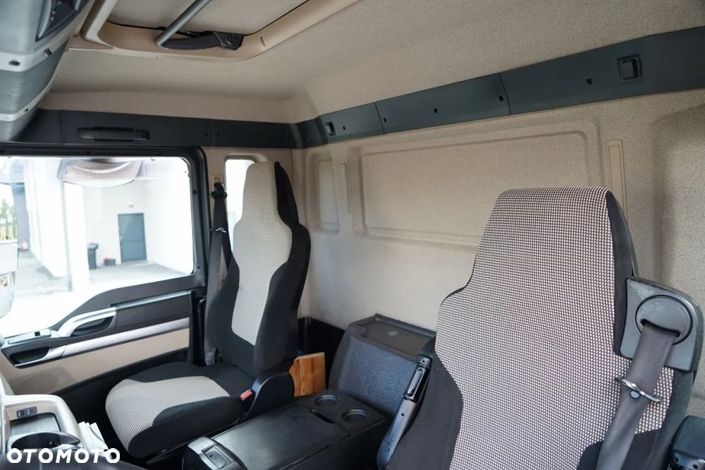 MAN TGS 33.360 / 6x4 / WYWROTKA + HDS HMF 1820 K-RC / wysów 10m / HYDROBURTA / CHWYTAK / NAVI / MANUAL / SPROWADZONY - 30
