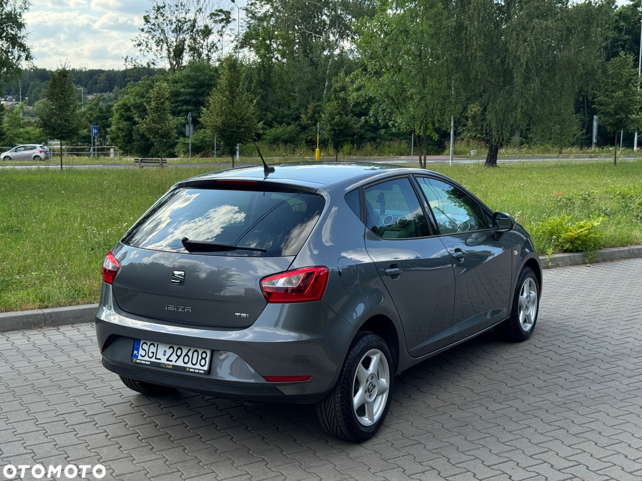 Seat Ibiza 1.2 TSI CONNECT - 4