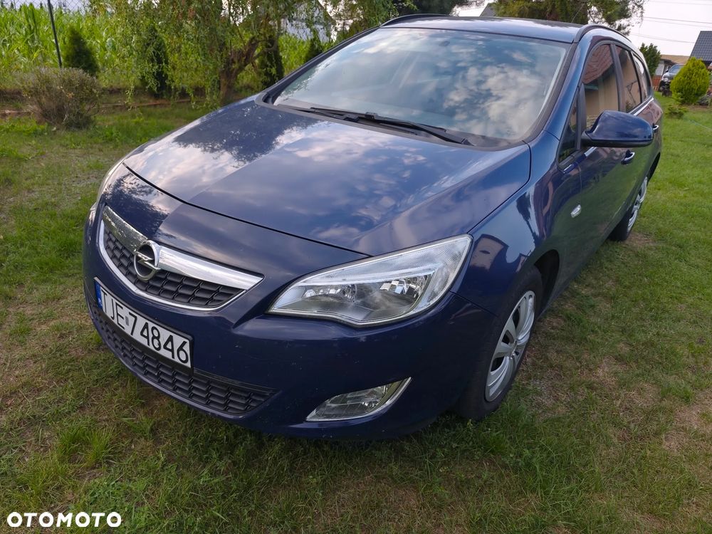 Opel Astra 1.7 CDTI DPF (119g) Sport - 1