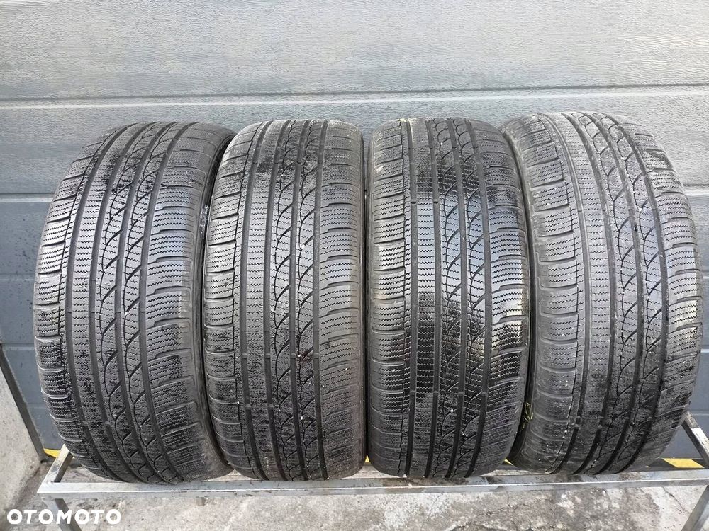215/55R17 Imperial Ice-Plus S210 Snowdragon 3 opony zima 6,7mm - 1