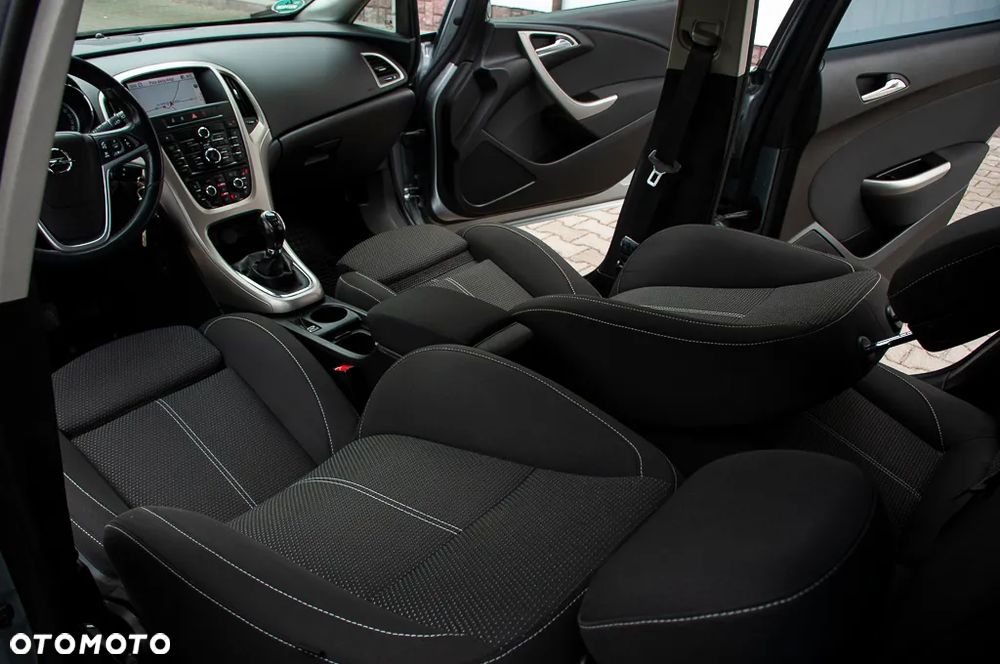 Opel Astra 1.4 Turbo Edition - 34