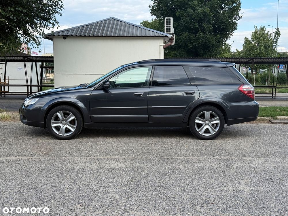 Subaru Outback 2.0D RA HID - 7