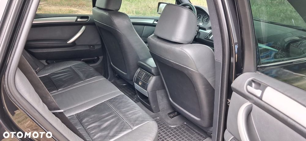 BMW X5 - 25