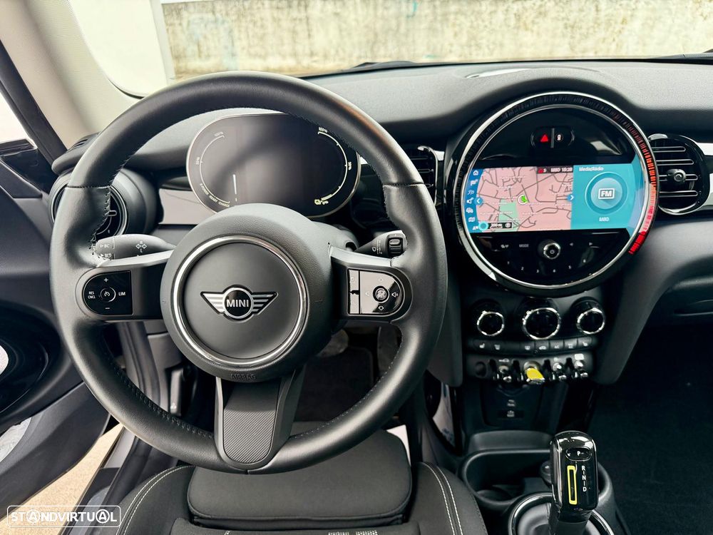MINI 3 Portas Cooper E Favoured - 7