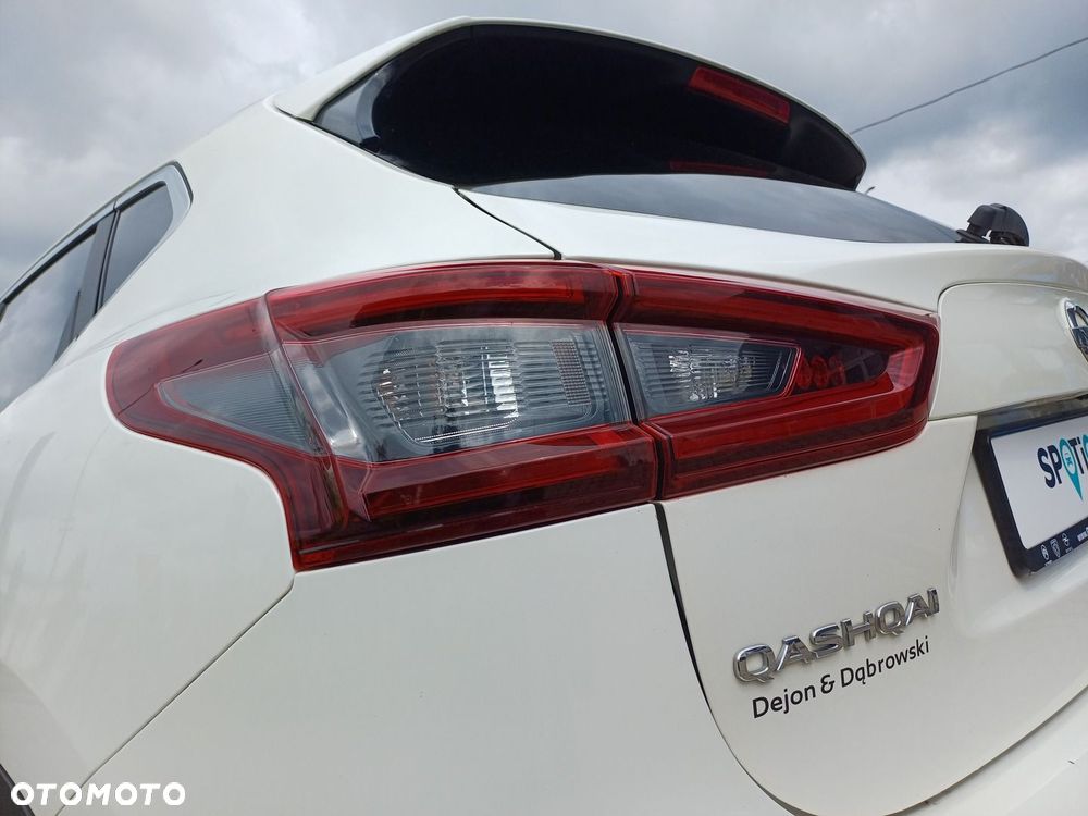 Nissan Qashqai 1.3 DIG-T N-Connecta DCT - 8