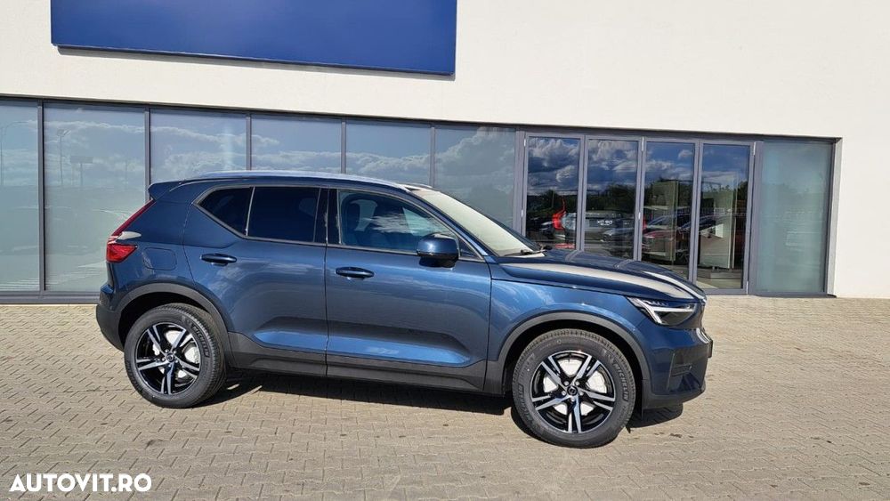 Volvo XC 40 B3 AT FWD MHEV Core - 3