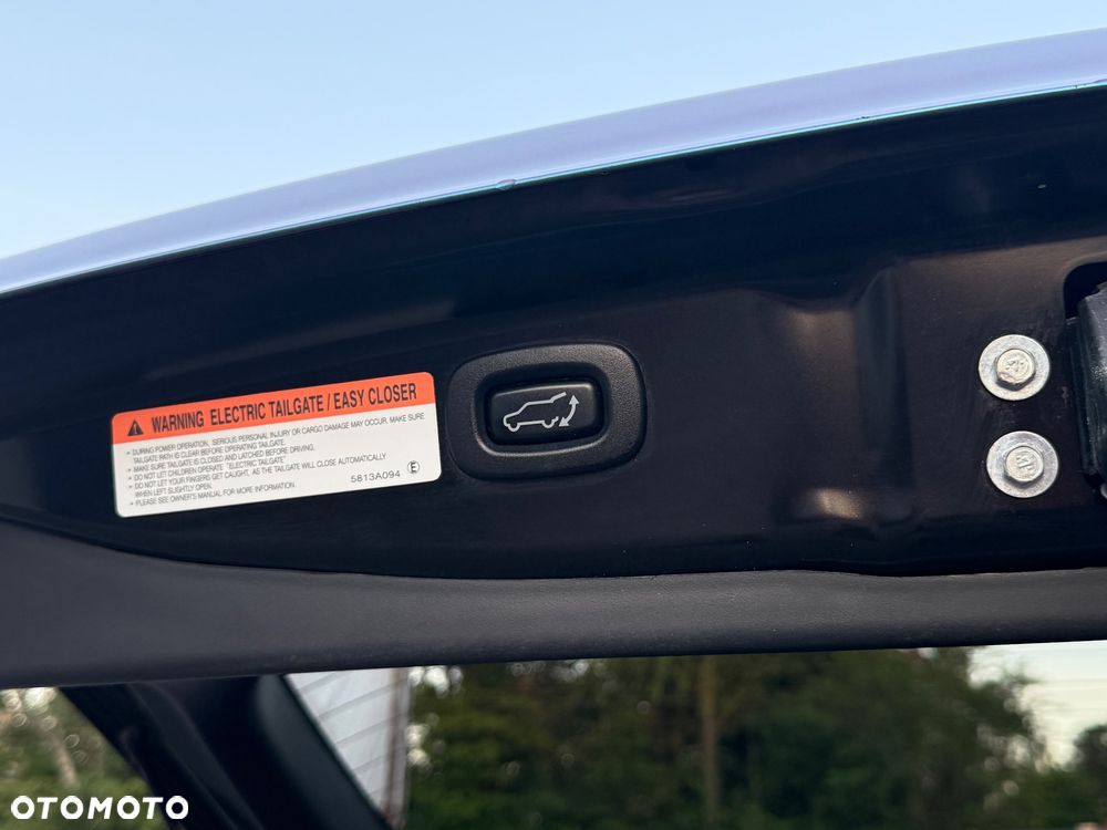 Mitsubishi Outlander 2.0 4WD Top - 10