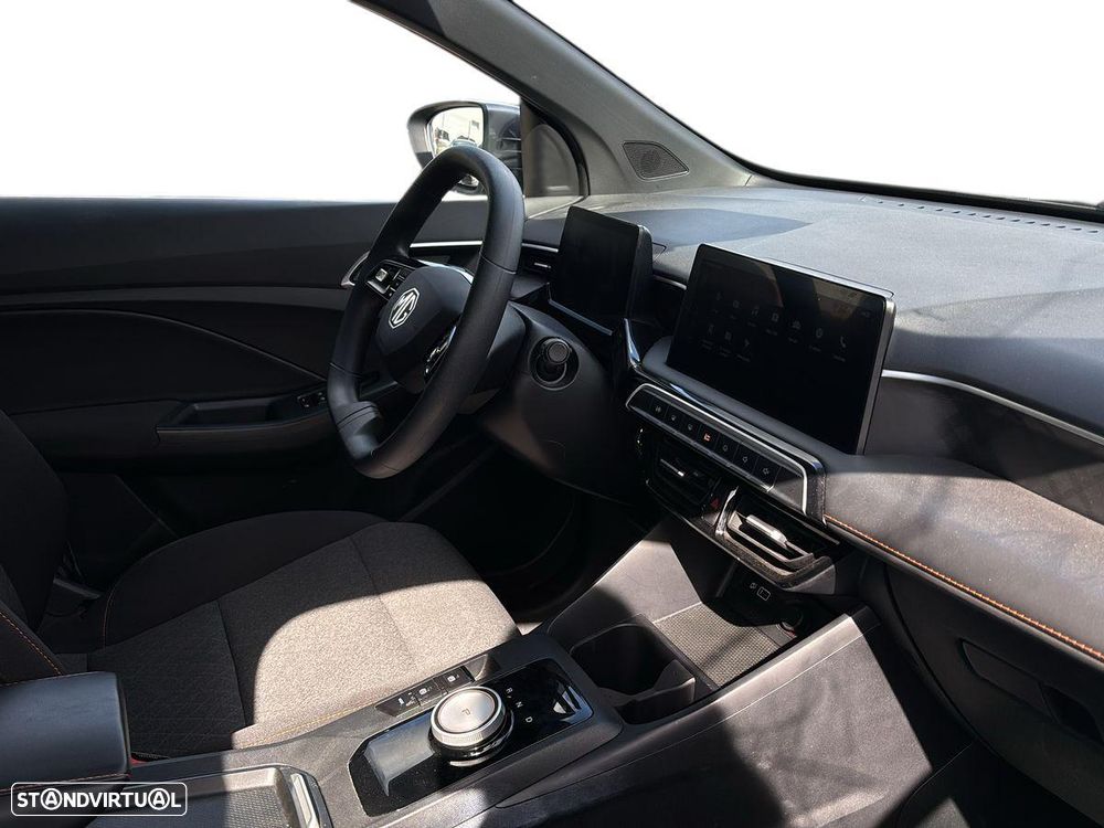 MG MG3 1.5 L Hybrid+ Comfort - 4