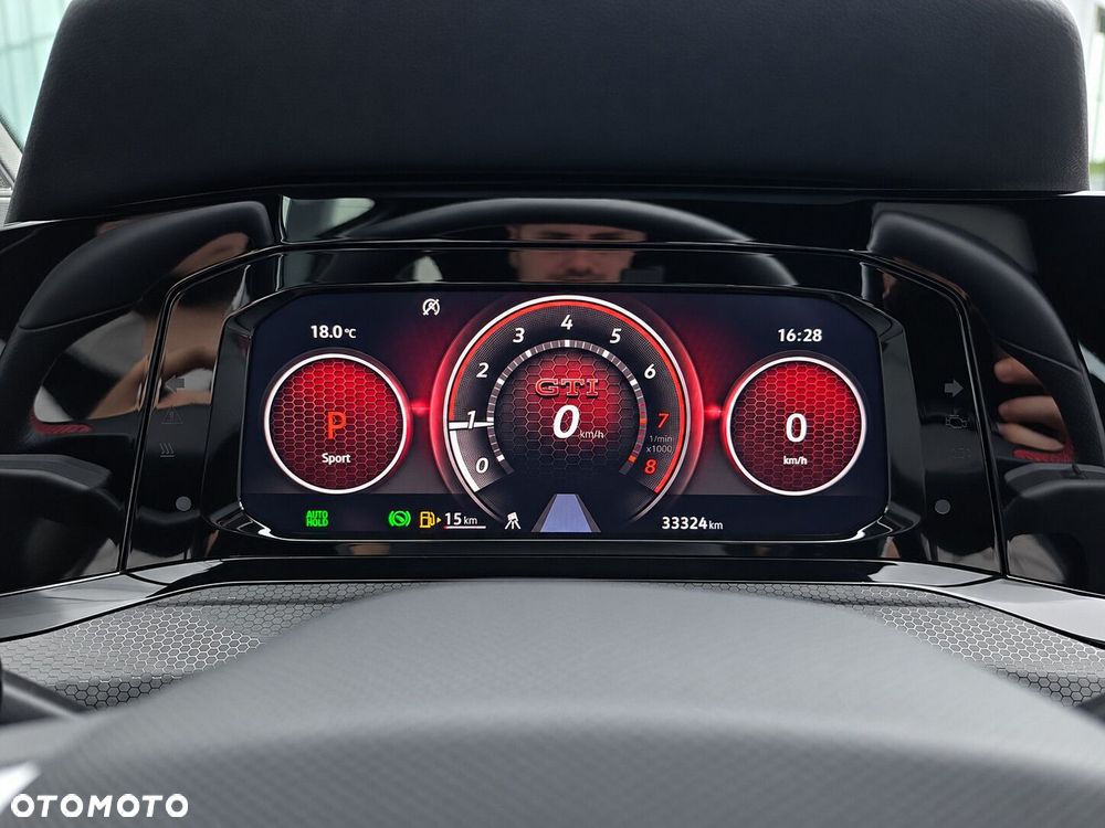 Volkswagen Golf 2.0 TSI GTI DSG - 17