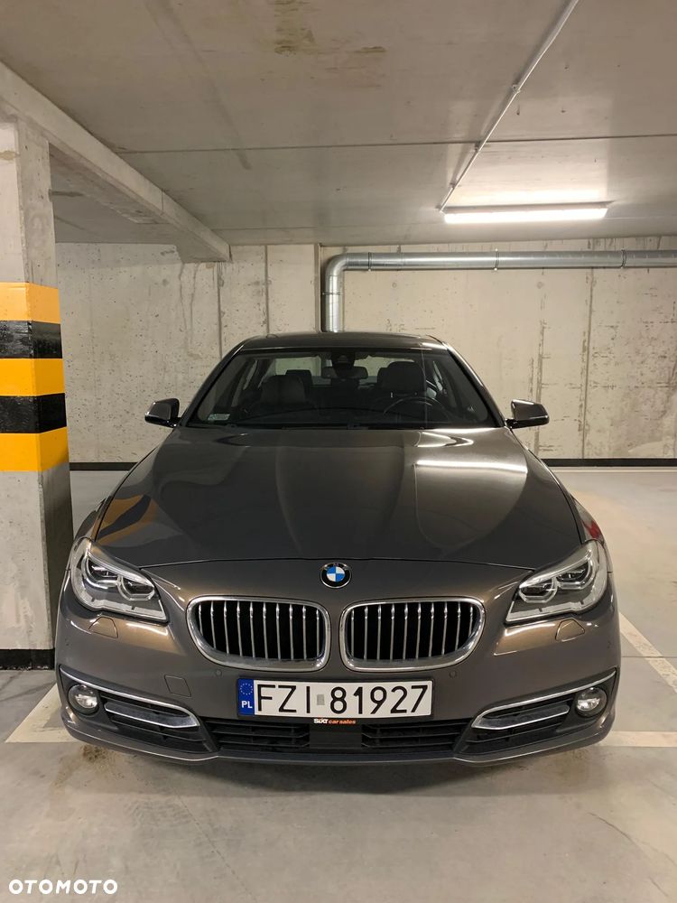 BMW Seria 5 528i xDrive Luxury Line - 6