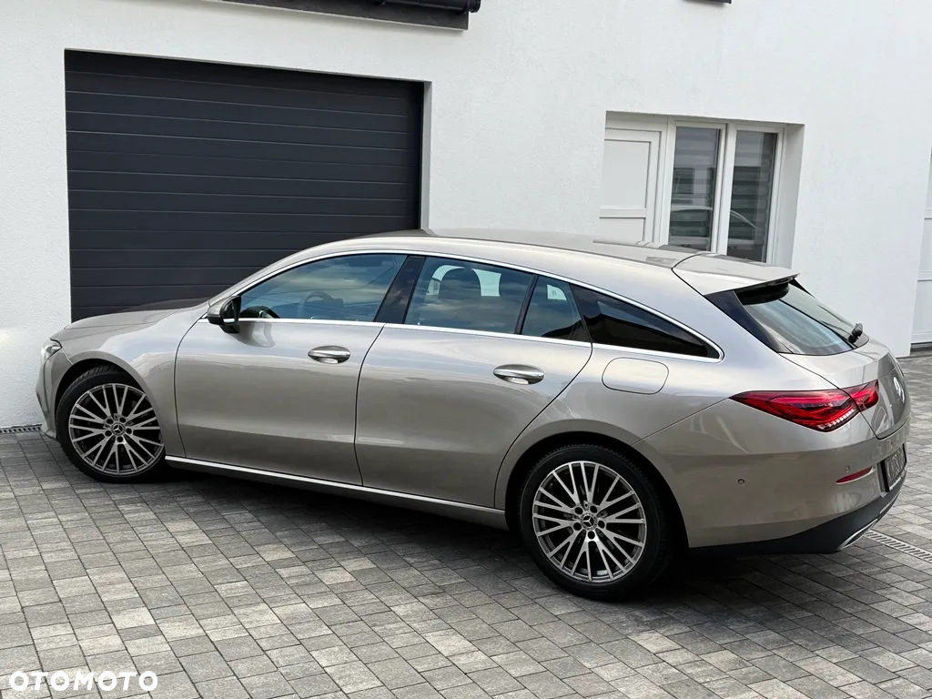 Mercedes-Benz CLA 200 d Shooting Brake 8G-DCT Progressive - 24