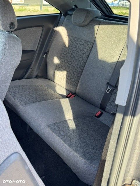 Opel Corsa - 2