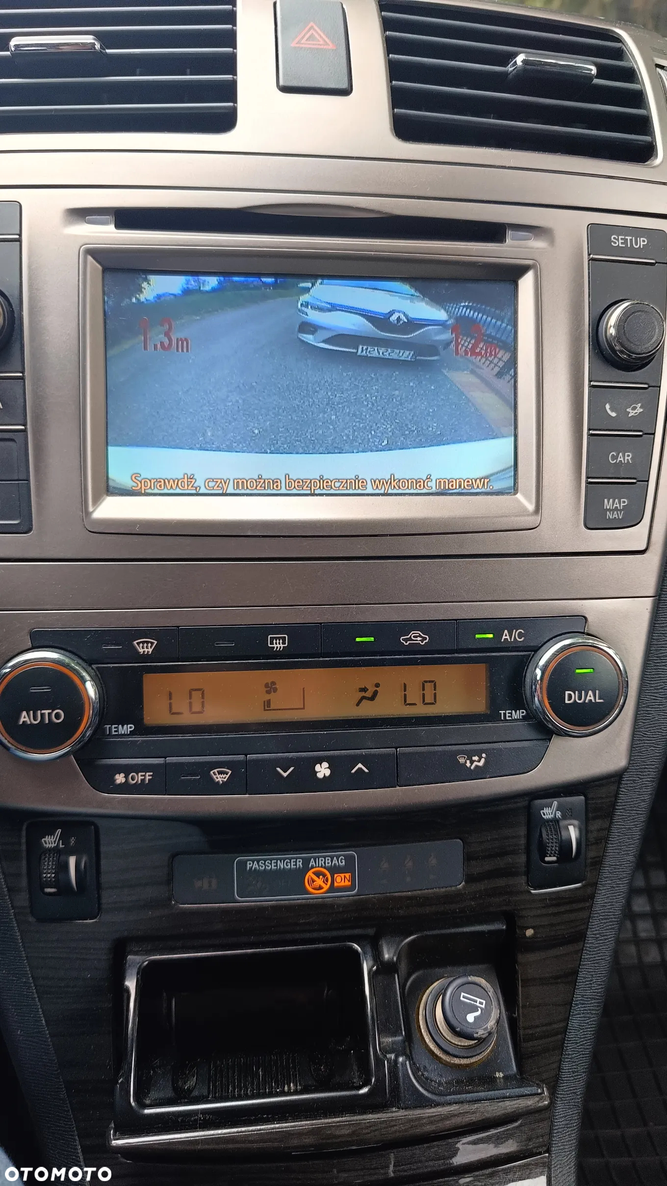 Toyota Avensis 1.8 Sol MS - 13