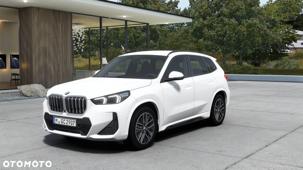 BMW X1 sDrive18i - 1