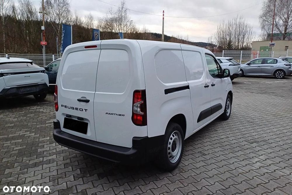 Peugeot Partner Van XL L2H1 1.5 130KM - 7